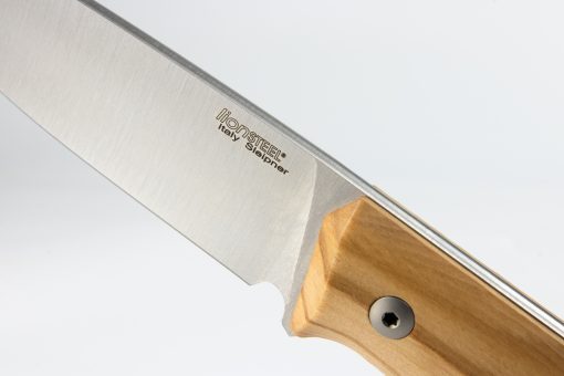 LionSteel B35 Sleipner Steel Blade Olive Wood Handle Front Side Blade Close Up