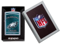 Zippo - NFL Philadelphia Eagles Design Lighter Front Side Closed in Box