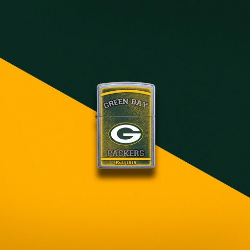 Zippo - NFL Green Bay Packers Design Lighter Front Side Closed With Color Background